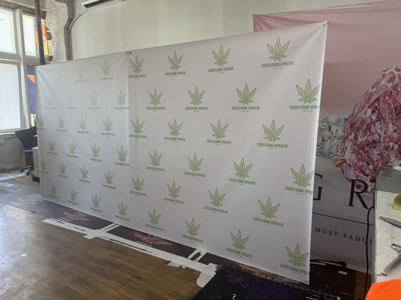 Стенд Х-Банер (стенд павук) Professional 400x200 см Стенд Х-Банер (Стенд Павук) Professional 400X200 См - Зображення 3